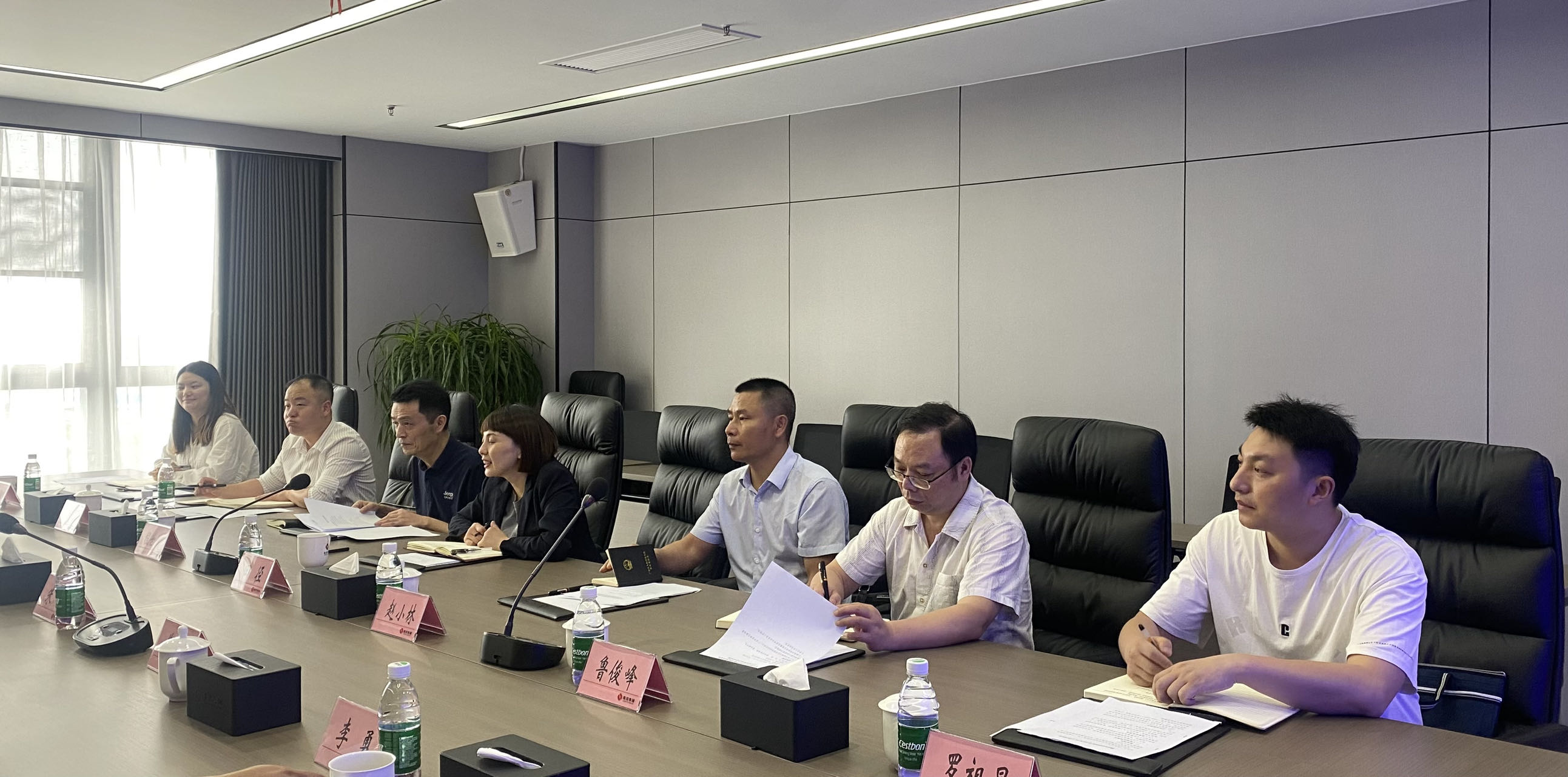 5a06f977412d729e353d6e889d50a5e